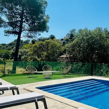 Villa Kubik By Costabravaway